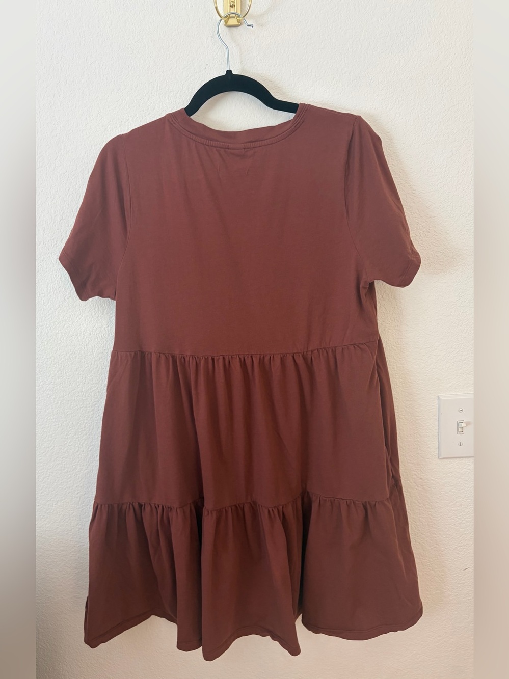 Old Navy Women’s Size L Tiered Short-Sleeve Dress - Brown - Picture 2 of 4